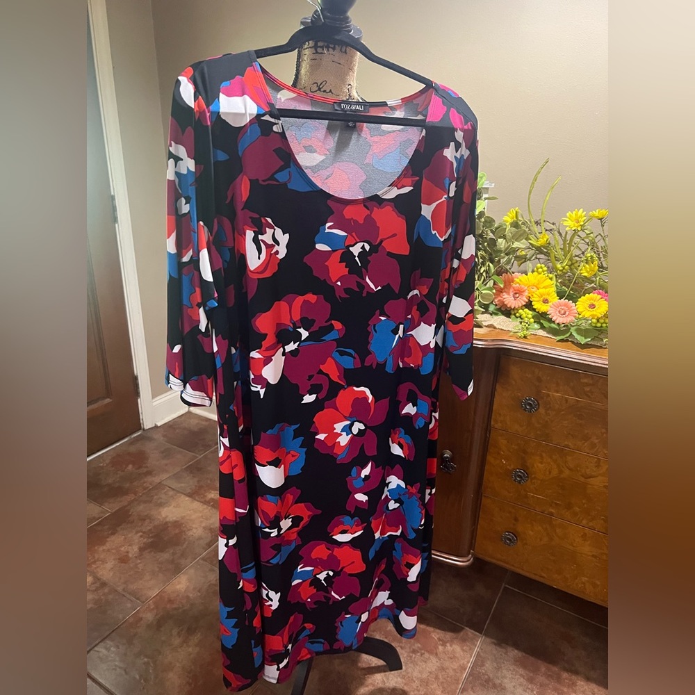 Roz & Ali multi colored Floral Dress